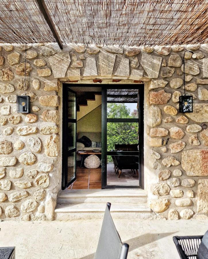 Casa Rural En Candeleda Con Piscina Y Un Maravilloso Jardin Exterior photo