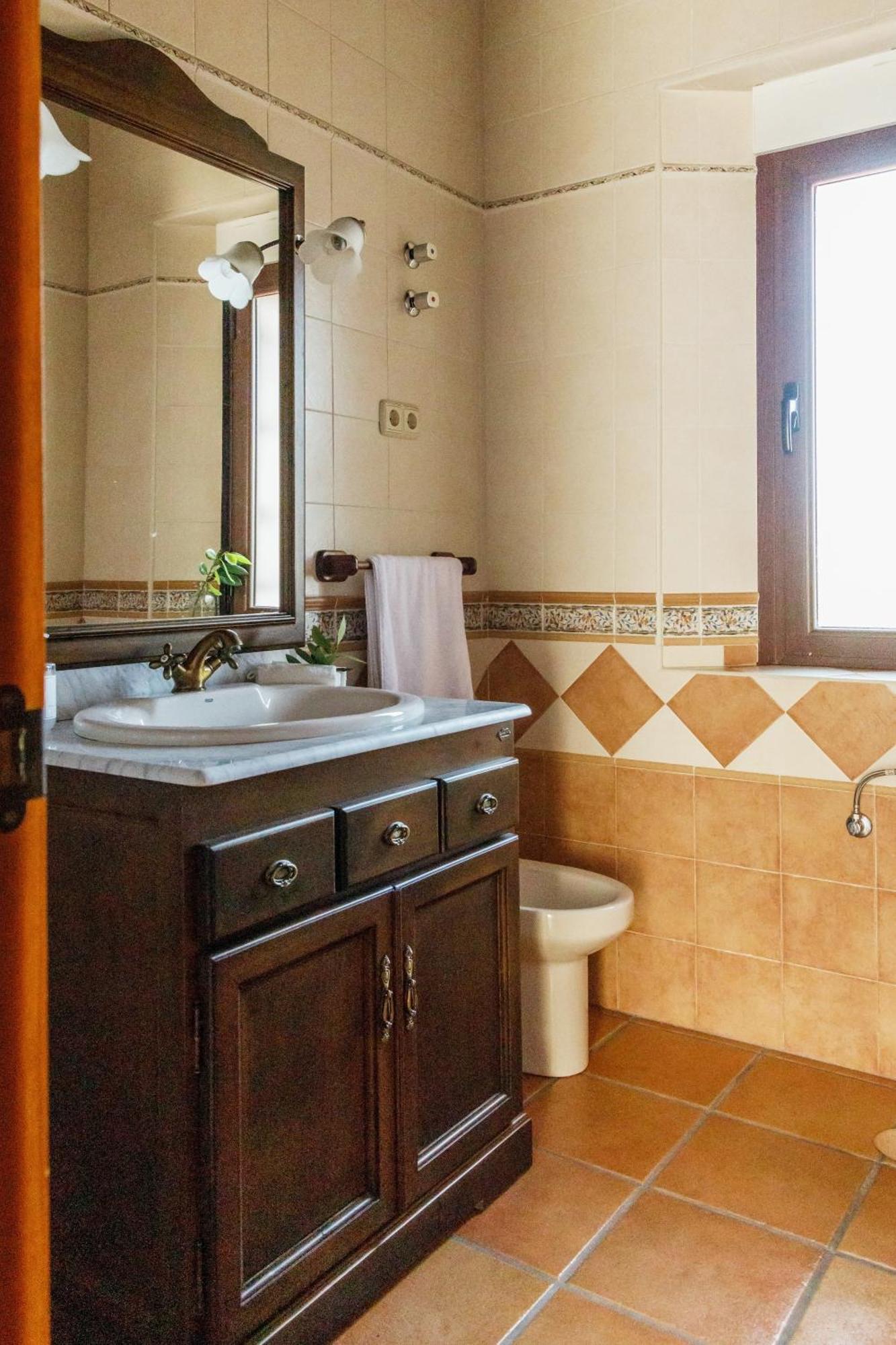 Casa Rural En Candeleda Con Piscina Y Un Maravilloso Jardin Exterior photo